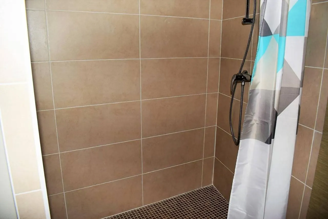 Villa Maison Neuve De Plain-Pied Avec Wifi Classee 3 Etoiles A Tregastel Ref 465